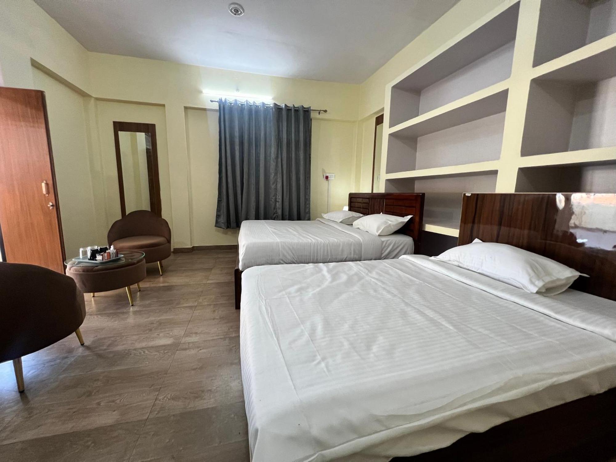 Amara Homestays Allāhābād Junction Exteriör bild